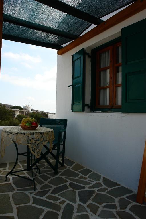 Irene Rooms Folégandros Exterior foto