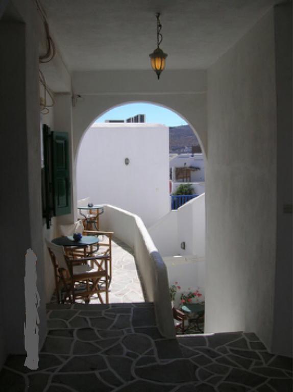 Irene Rooms Folégandros Exterior foto